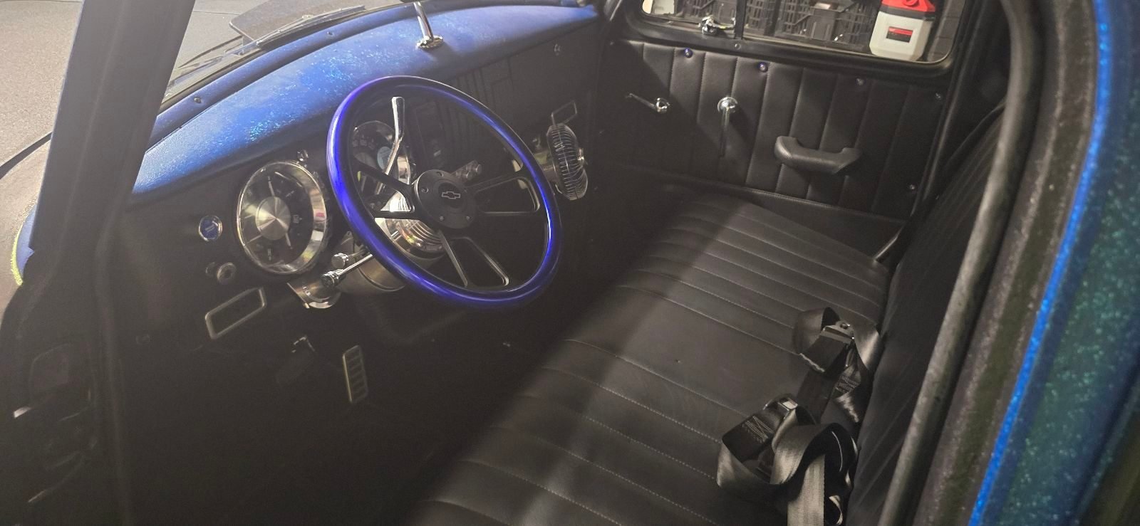 1955 CHEVROLET 3100 PICK-UP - V8 - AUTO - LHD - 
