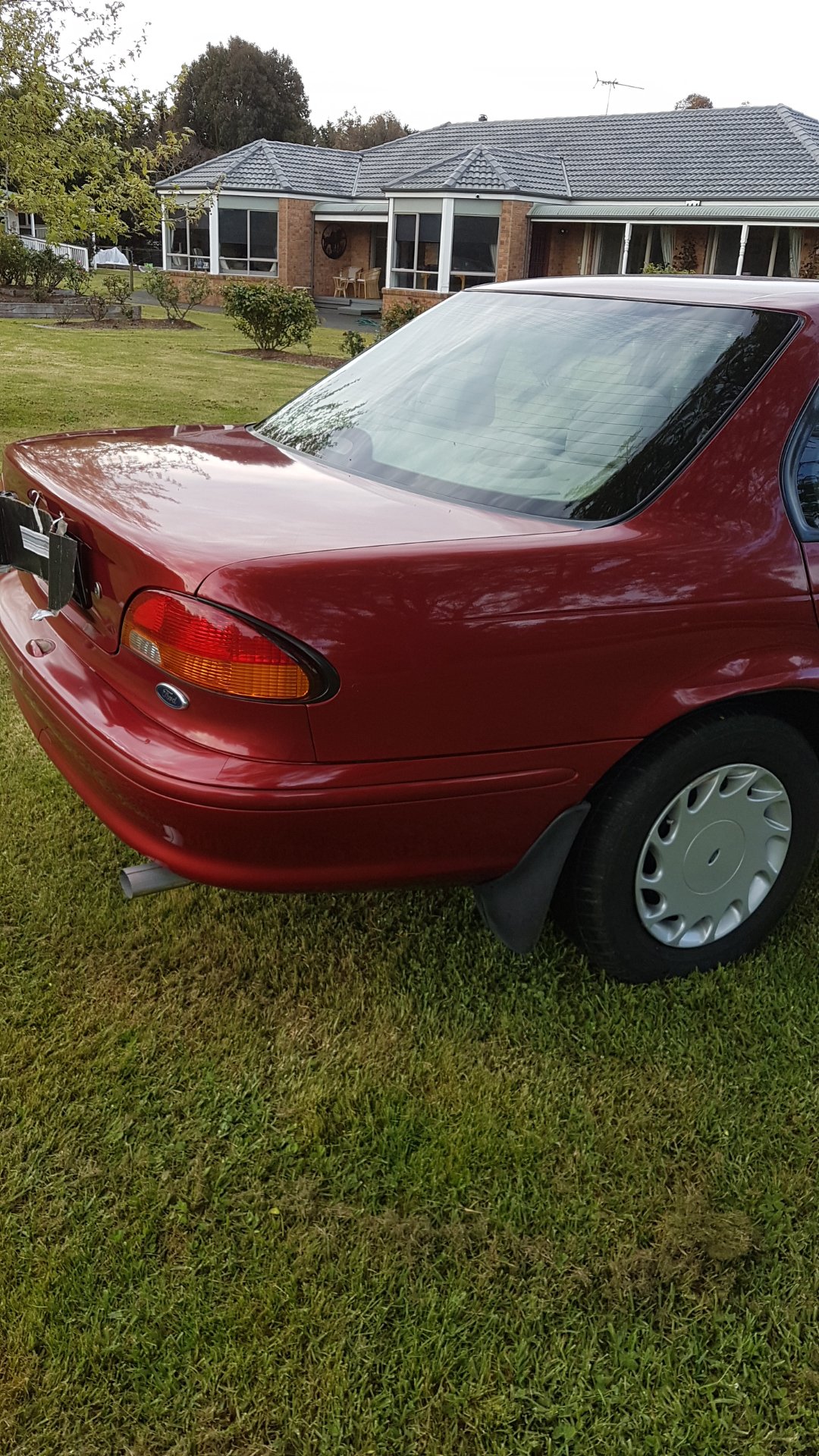 1998 FORD FALCON EL FUTURA 4 SP AUTOMATIC 4D SEDAN