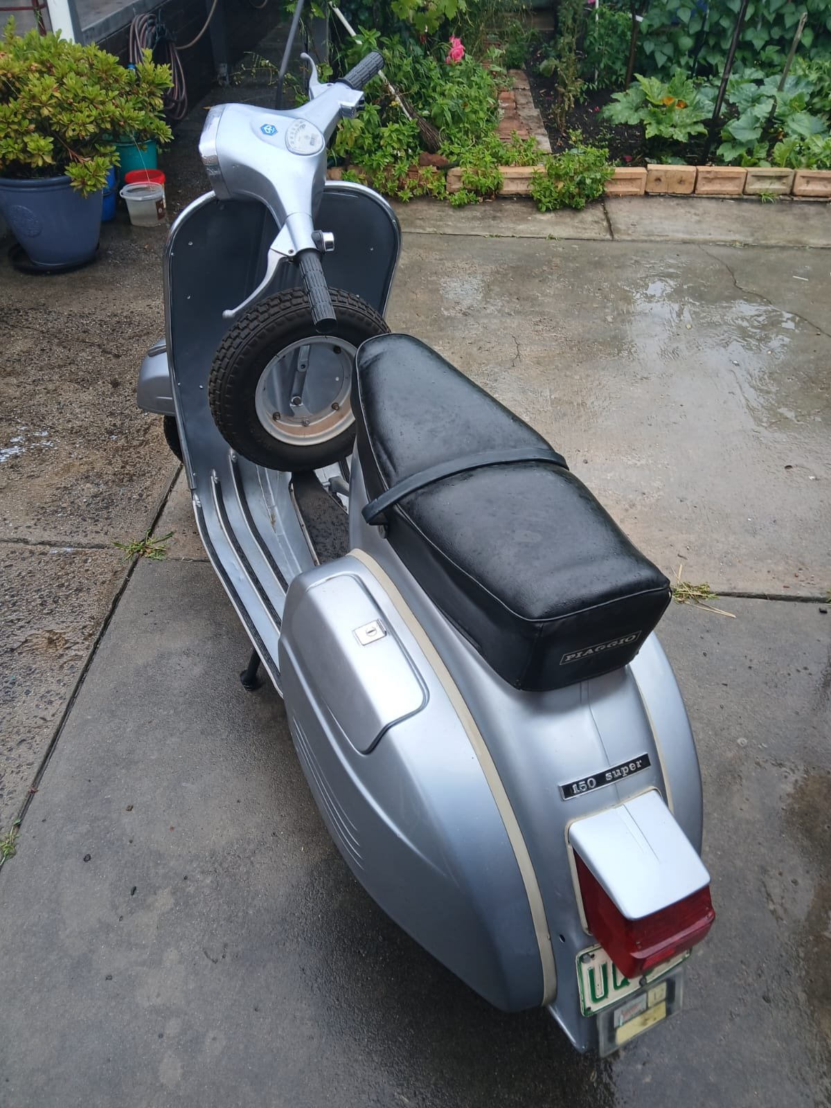 1970 VESPA SUPER 150 SCOOTER