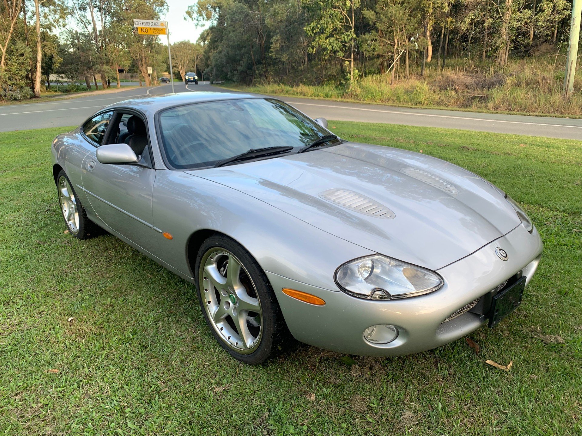 2001 JAGUAR XKR SILVERSTONE LE COUPE 