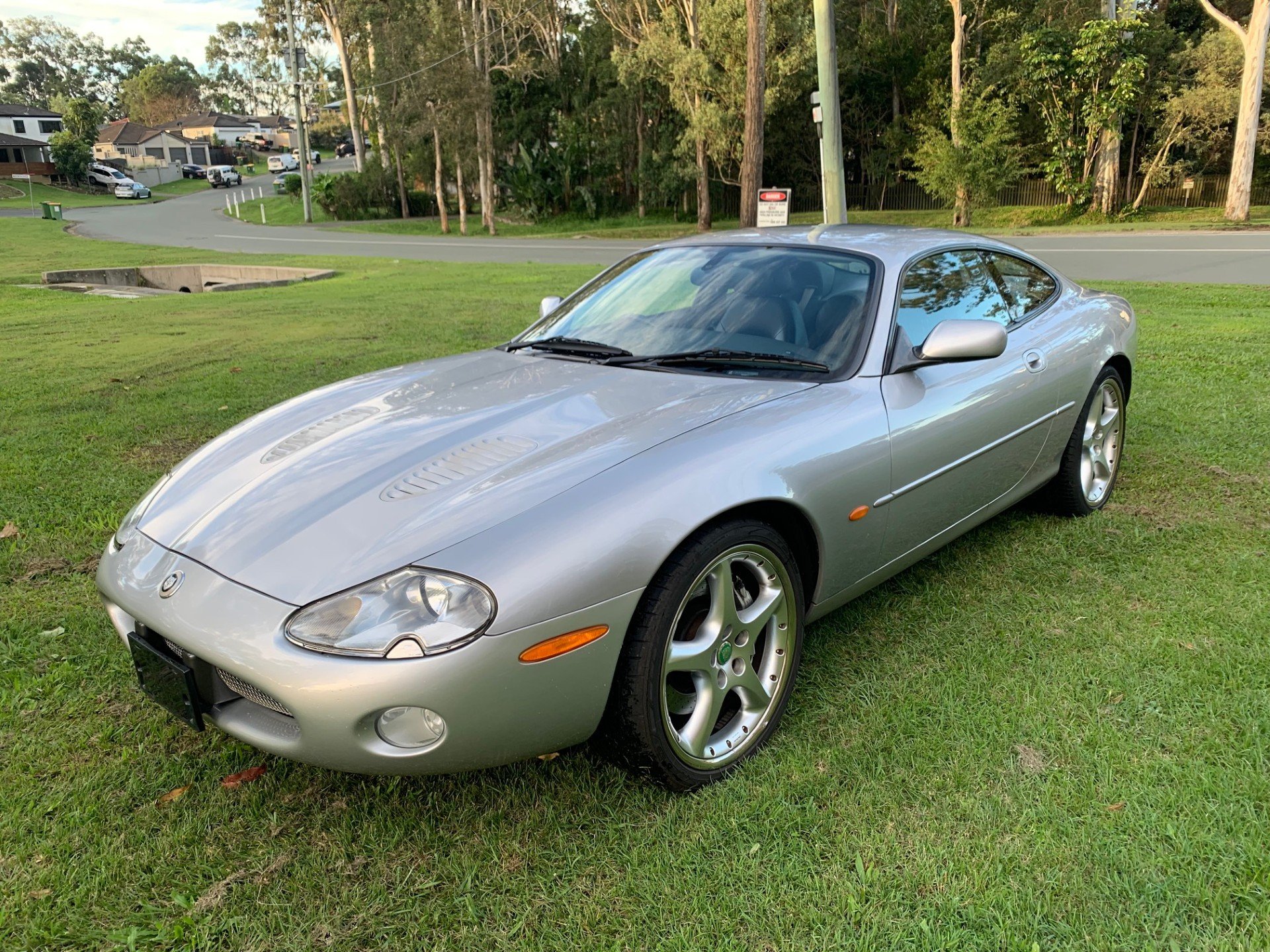 2001 JAGUAR XKR SILVERSTONE LE COUPE