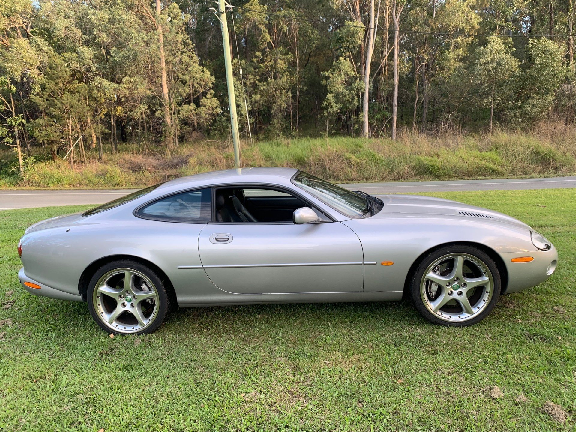 2001 JAGUAR XKR SILVERSTONE LE COUPE