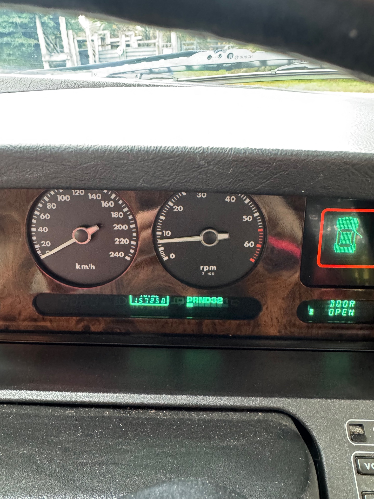1988 JAGUAR SOVEREIGN XJ40 4 SP AUTOMATIC 4D SEDAN