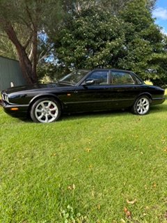 2001 JAGUAR XJR 4.0 SUPERCHARGED 5 SP AUTOMATIC 4D SEDAN