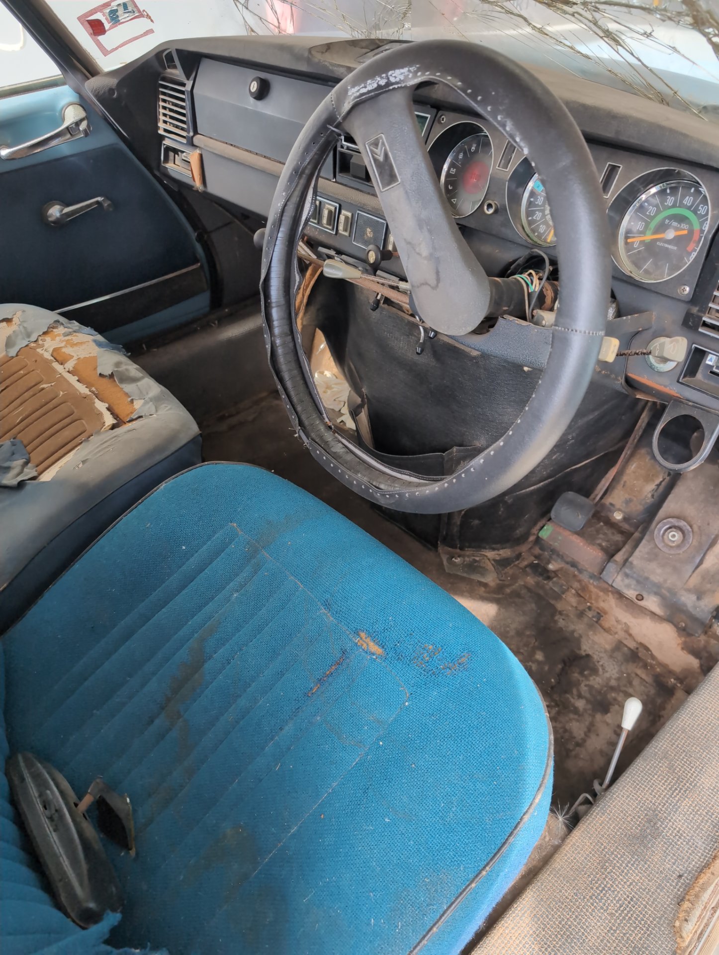 1973 CITROEN D SPECIAL DELUXE 4 SP MANUAL 4D SEDAN