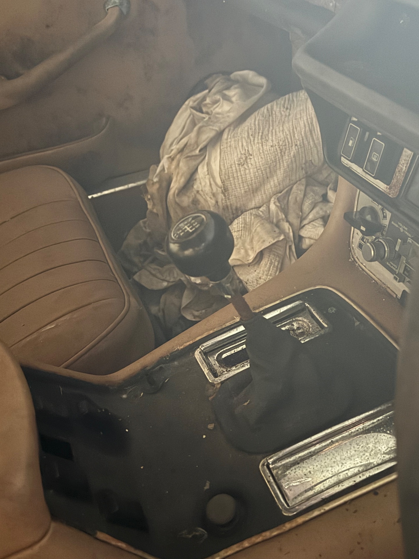 1982 JAGUAR XJ6 SERIES III 4.2 5 SP MANUAL 4D SEDAN