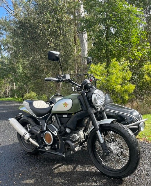 2015 DUCATI SCRAMBLER & INDER ROCKET SIDECAR 