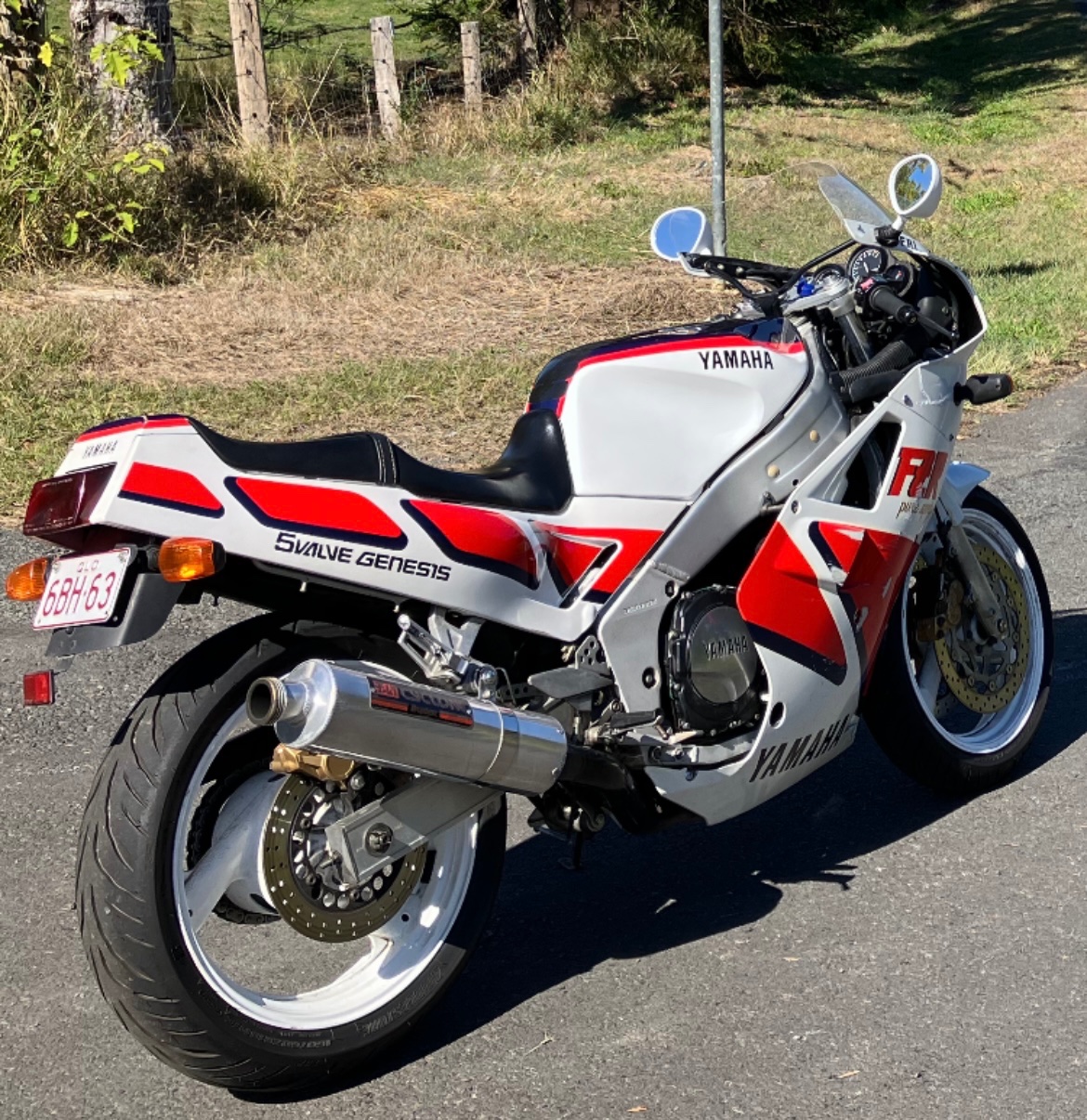 1988 YAMAHA FZR750R ROAD/RACER