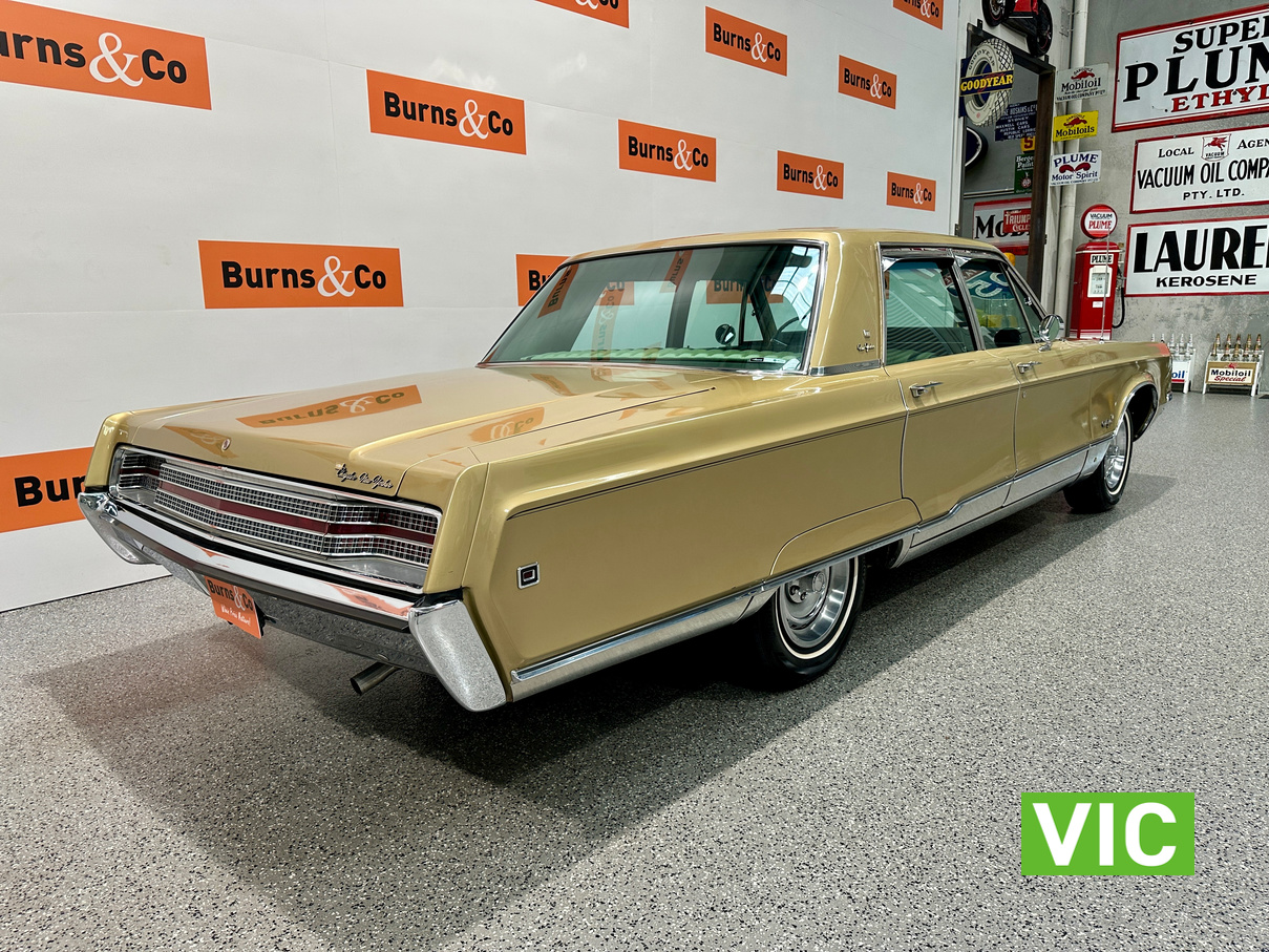 1968 CHRYSLER NEW YORKER 440 V8 AUTO SEDAN