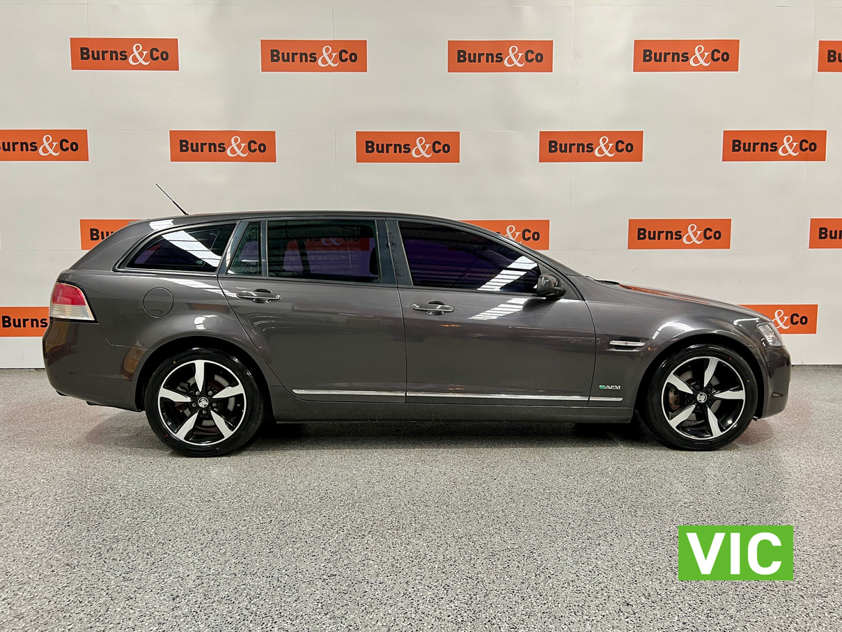 2010 HOLDEN CALAIS V V8 AUTO SPORTSWAGON 