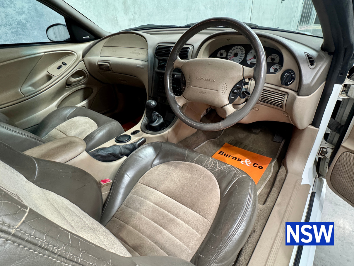 2000 FORD MUSTANG COBRA V8 MANUAL COUPE 