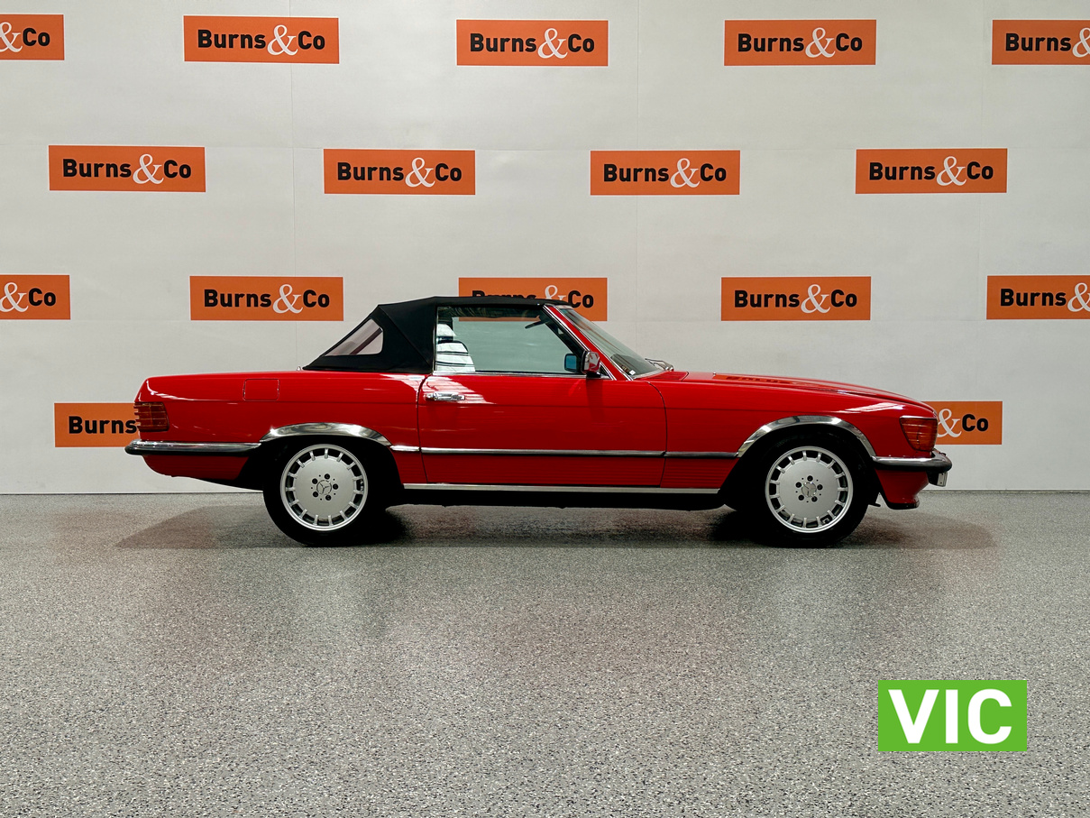 1982 MERCEDES 500SL V8 AUTO RHD CONVERTIBLE