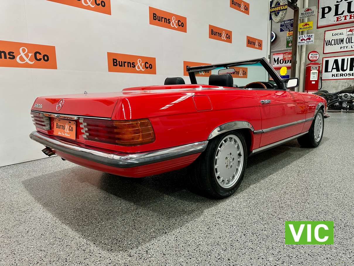 1982 MERCEDES 500SL V8 AUTO RHD CONVERTIBLE