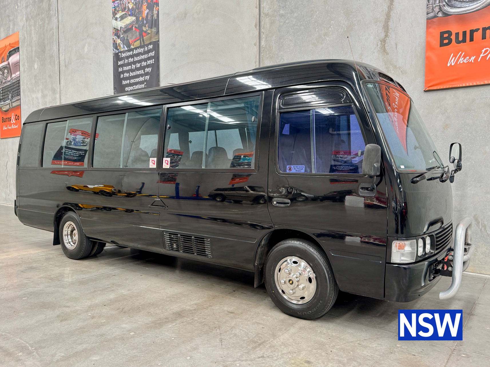 1993 TOYOTA COASTER 15 SEATER 6 CYL DIESEL MANUAL BUS