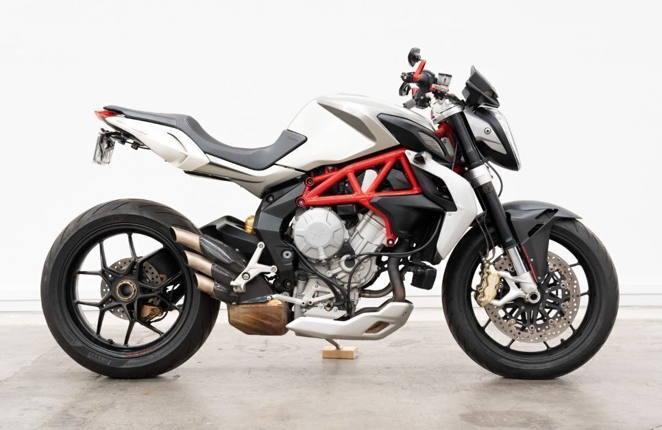 2013 MV AGUSTA BRUTALE B3 800 SPORTS
