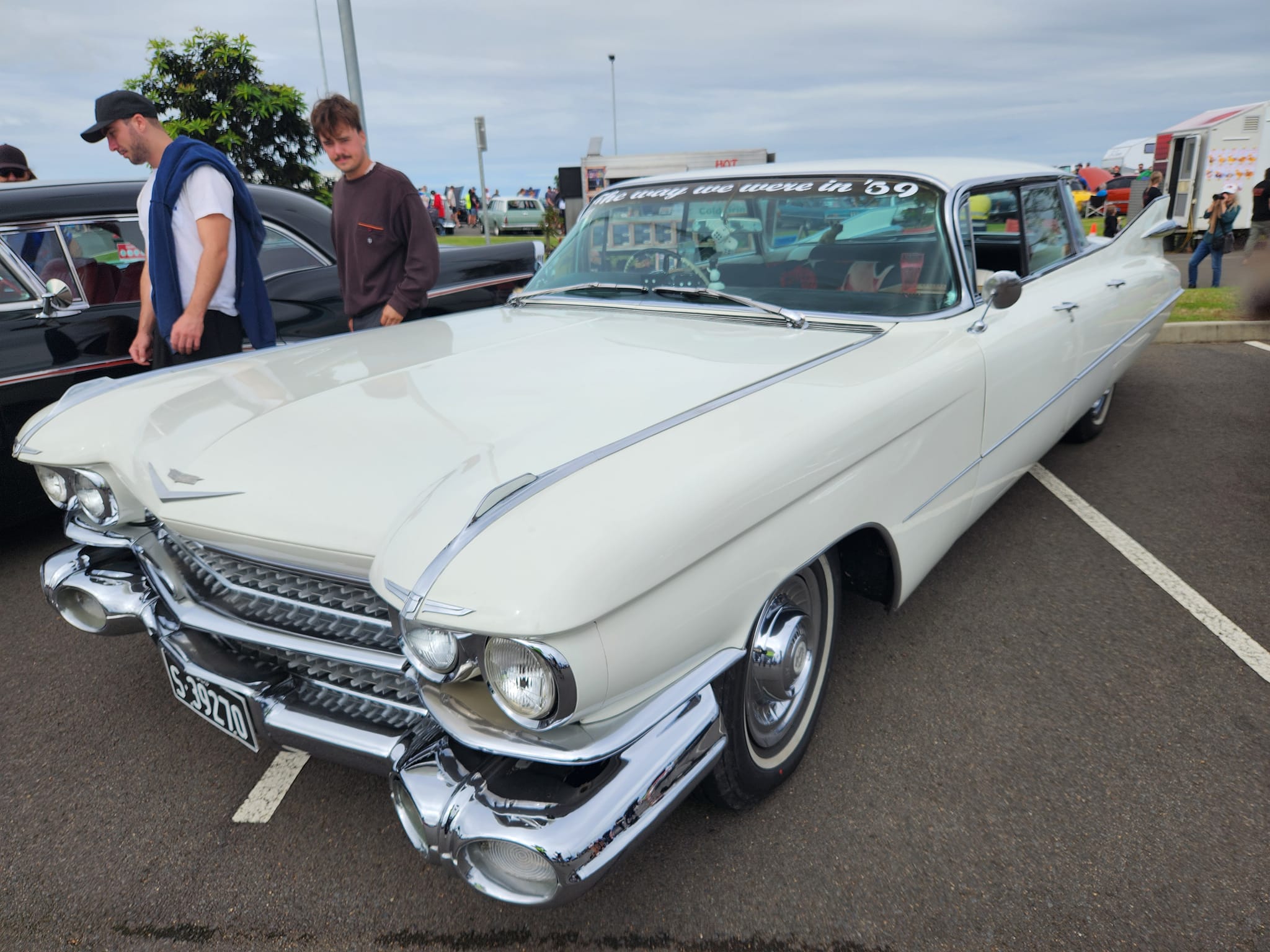 1959 CADILLAC DE VILLE 4D SEDAN