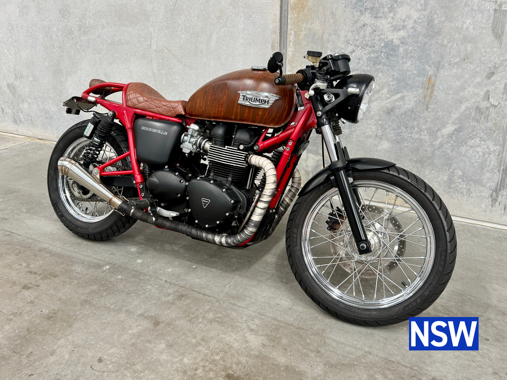 2013 TRIUMPH BONNEVILLE SE CAFE RACER