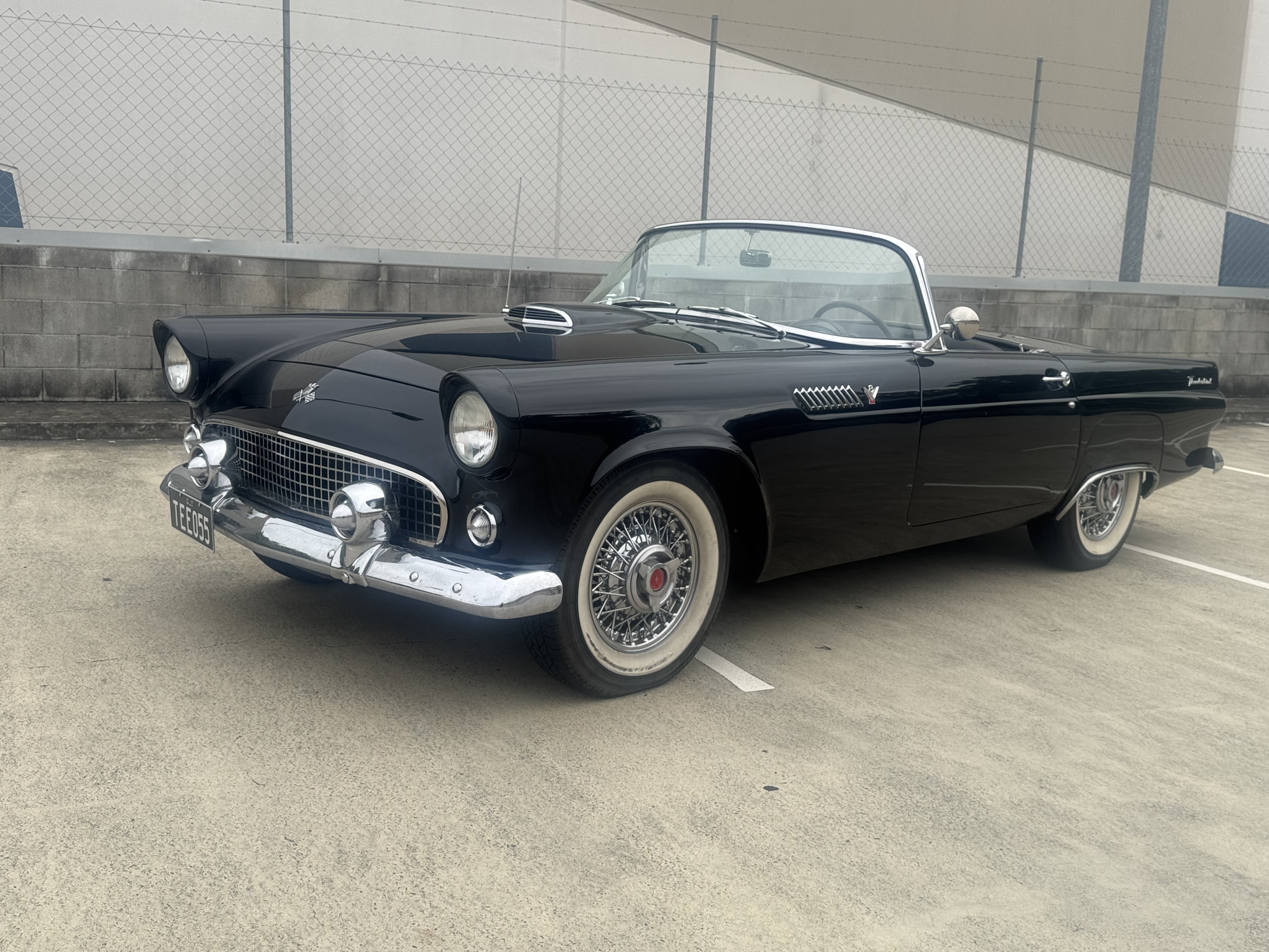 1955 FORD THUNDERBIRD AUTOMATIC CONVERTIBLE
