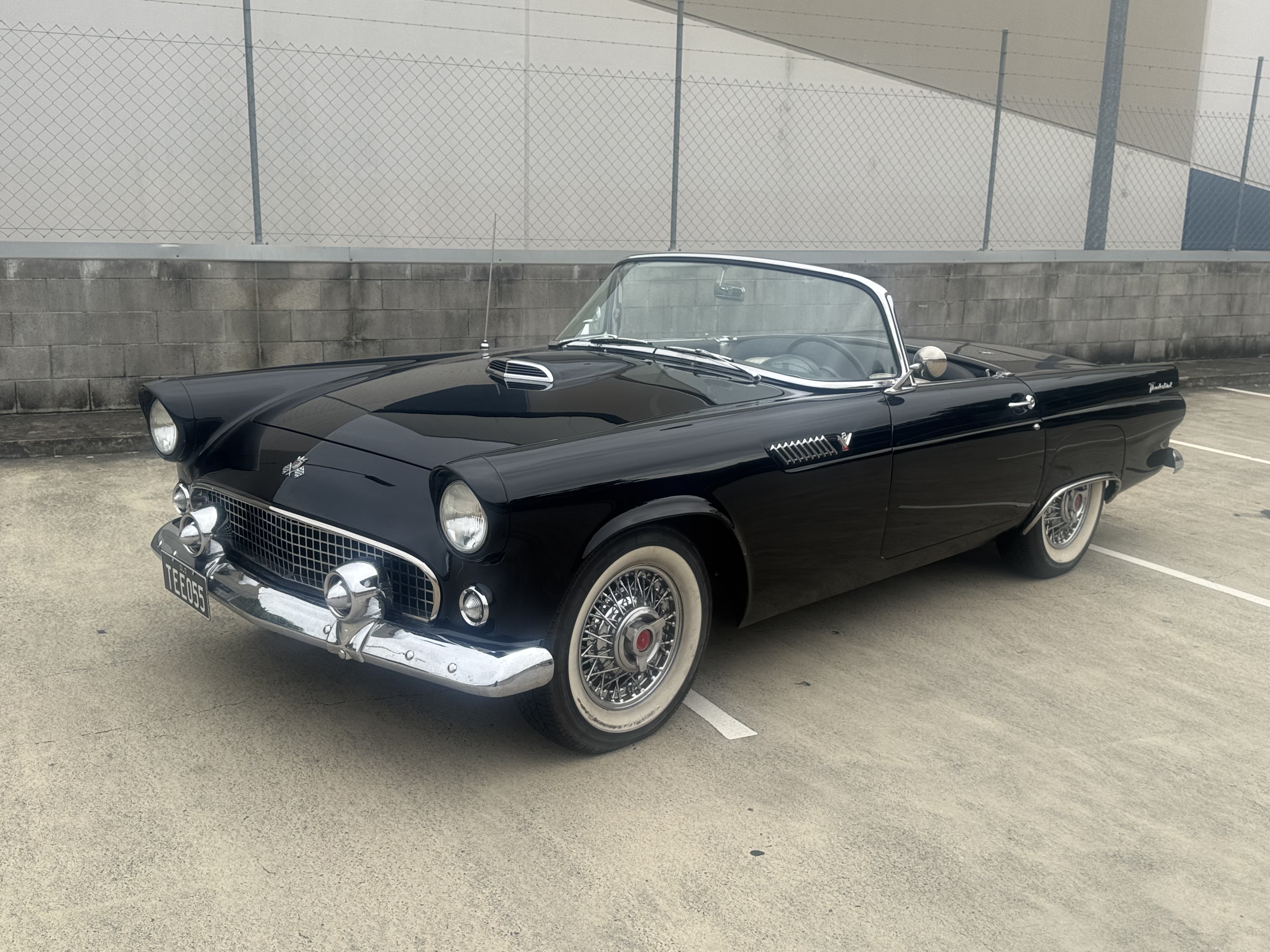 1955 FORD THUNDERBIRD AUTOMATIC CONVERTIBLE