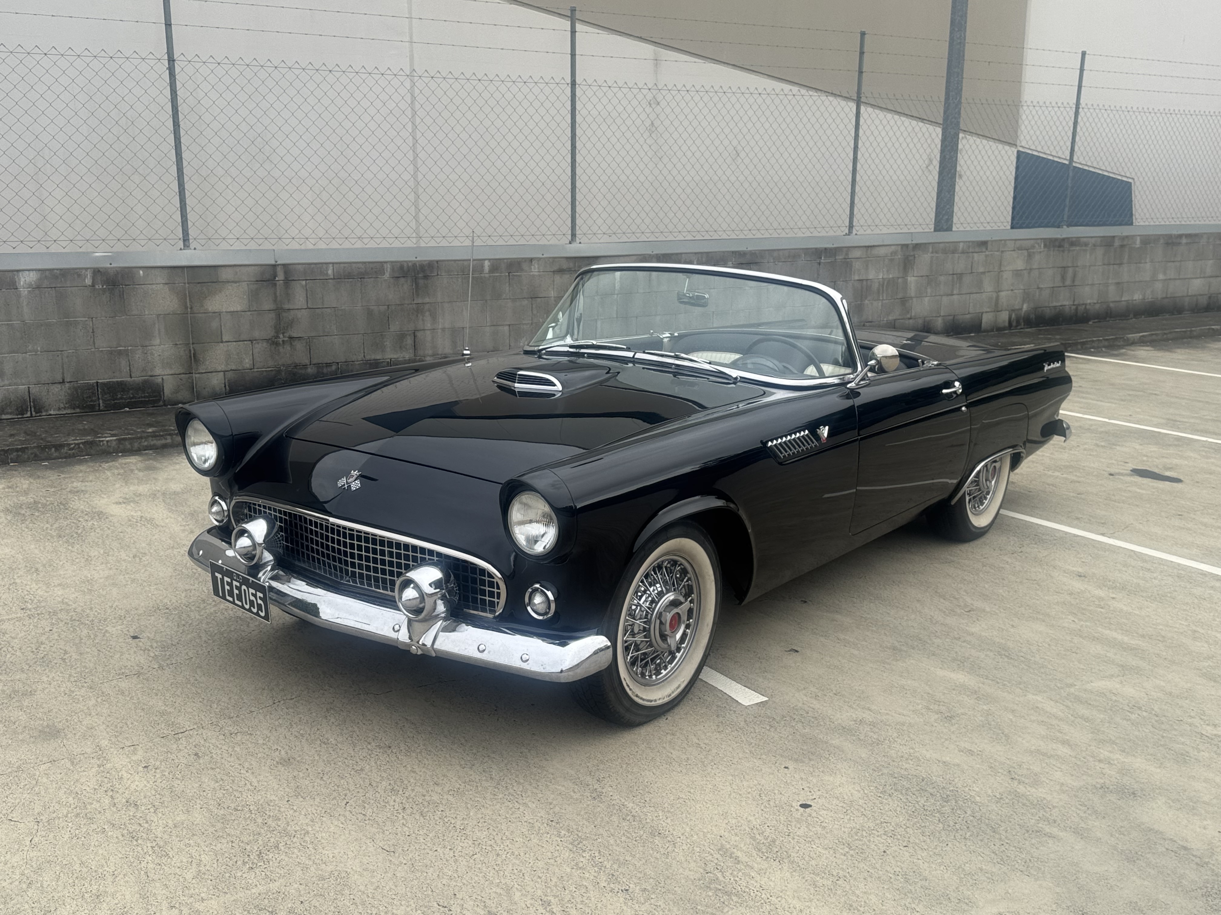 1955 FORD THUNDERBIRD AUTOMATIC CONVERTIBLE