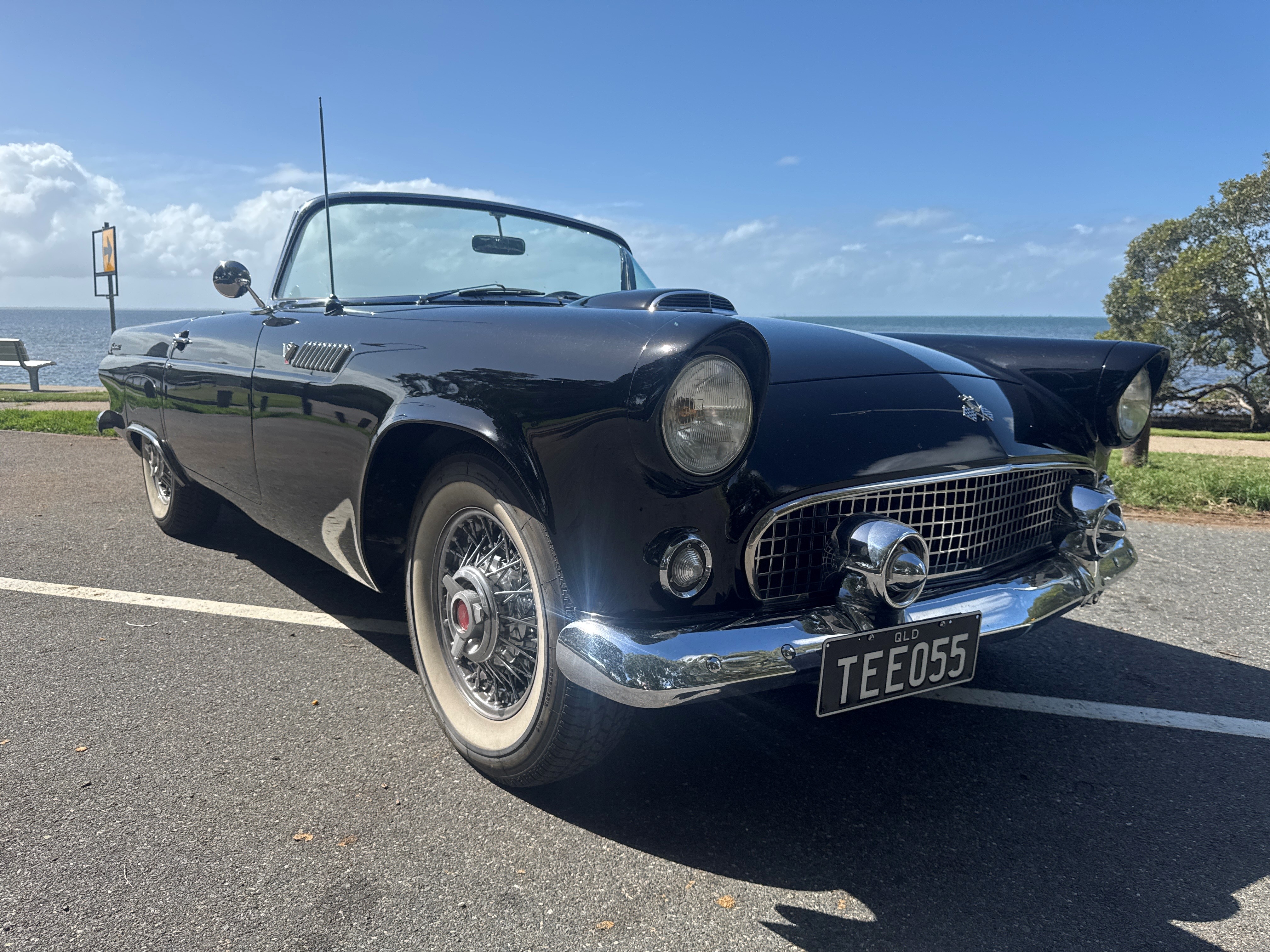 1955 FORD THUNDERBIRD AUTOMATIC CONVERTIBLE