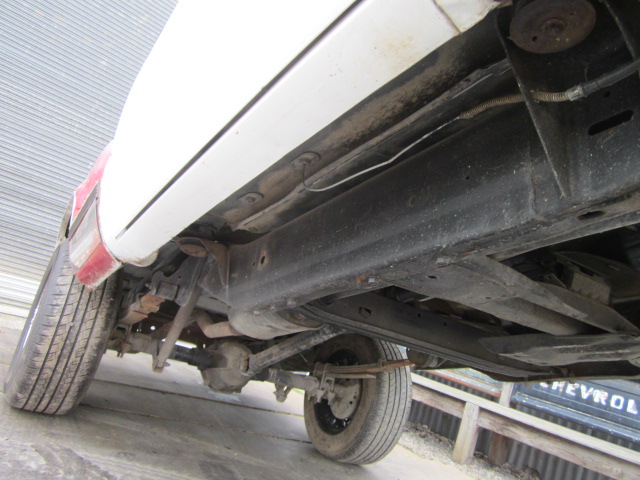 1988 CHEVROLET K1500 4x4 5 SP MANUAL PICK UP