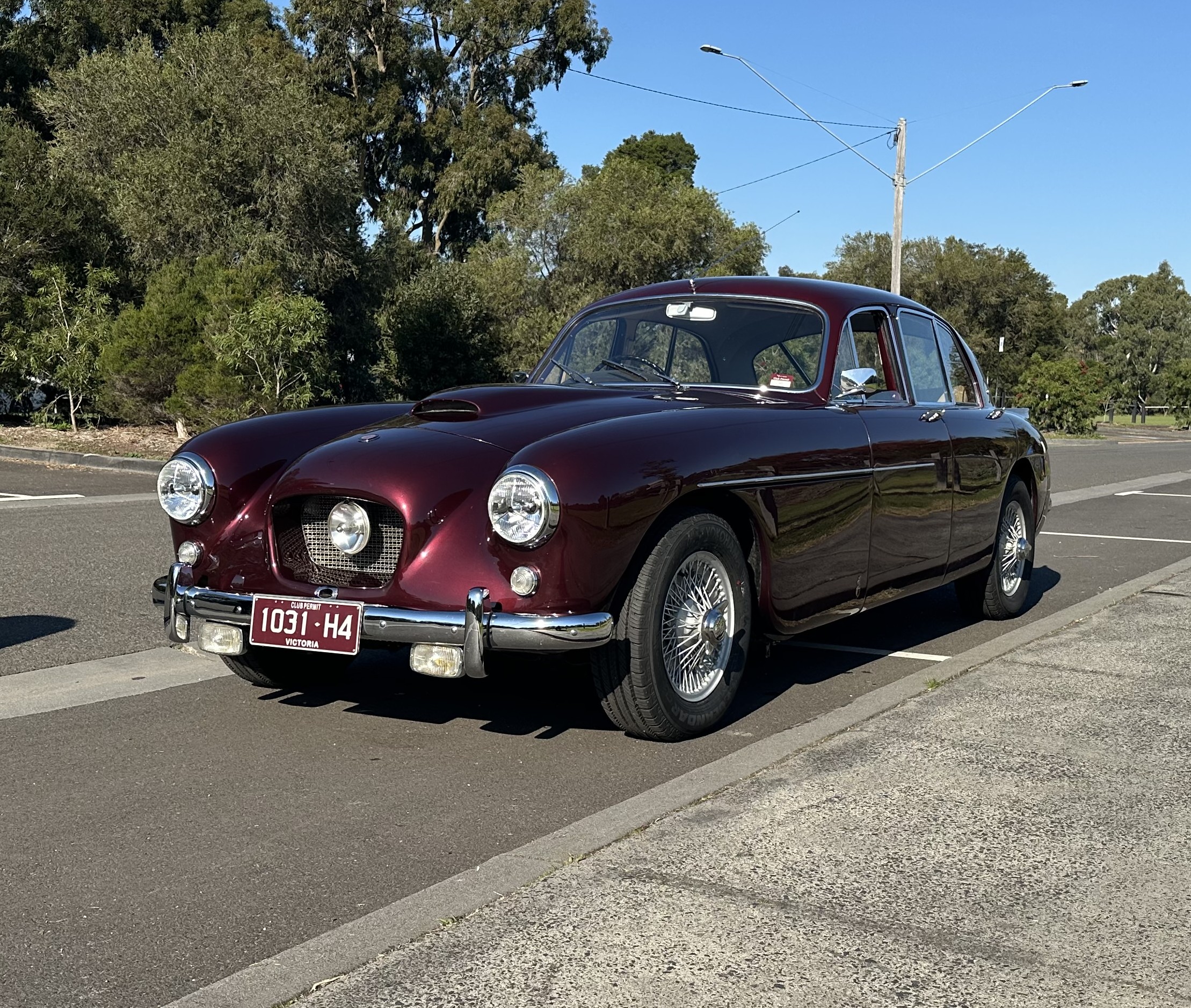1955 BRISTOL 405 SALOON