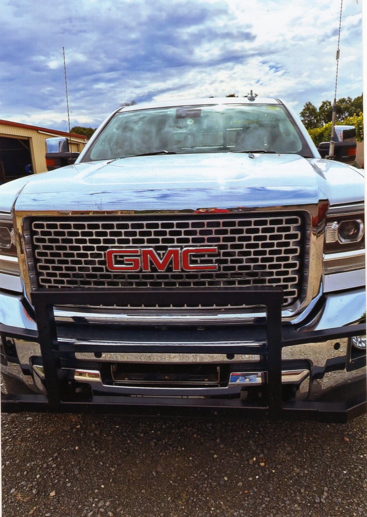 2015 GMC SIERRA HD DENALI UTILITY