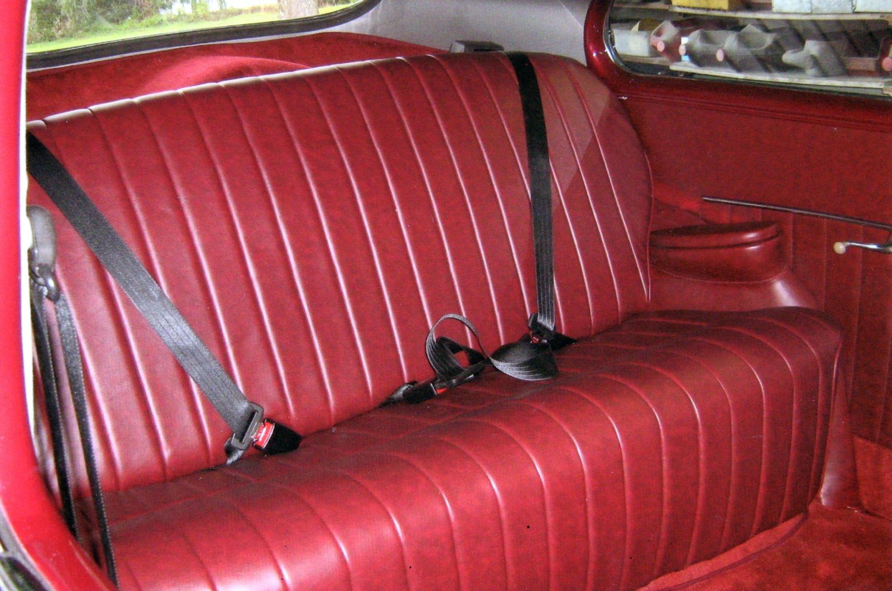 1948 FORD TUDOR SUPER DELUXE SEDAN