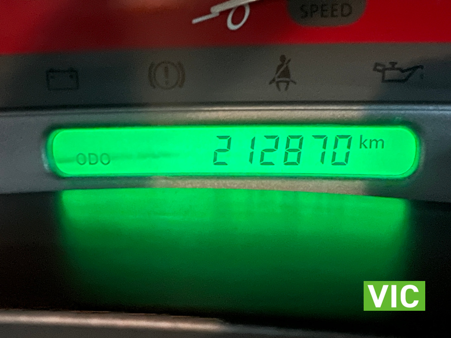 2000 HOLDEN VX COMMODORE SS V8 MANUAL SEDAN