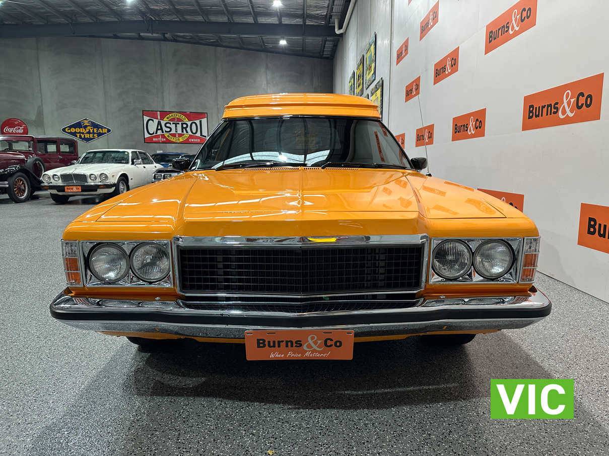 1976 HOLDEN HX SANDMAN FACTORY V8 PAPAYA MANUAL PANELVAN