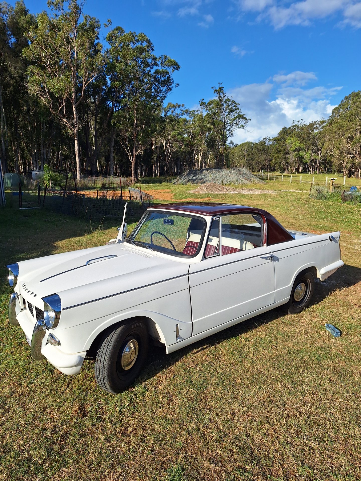 1960 TRIUMPH HERALD SI 60A 4 SP MANUAL 2D COUPE