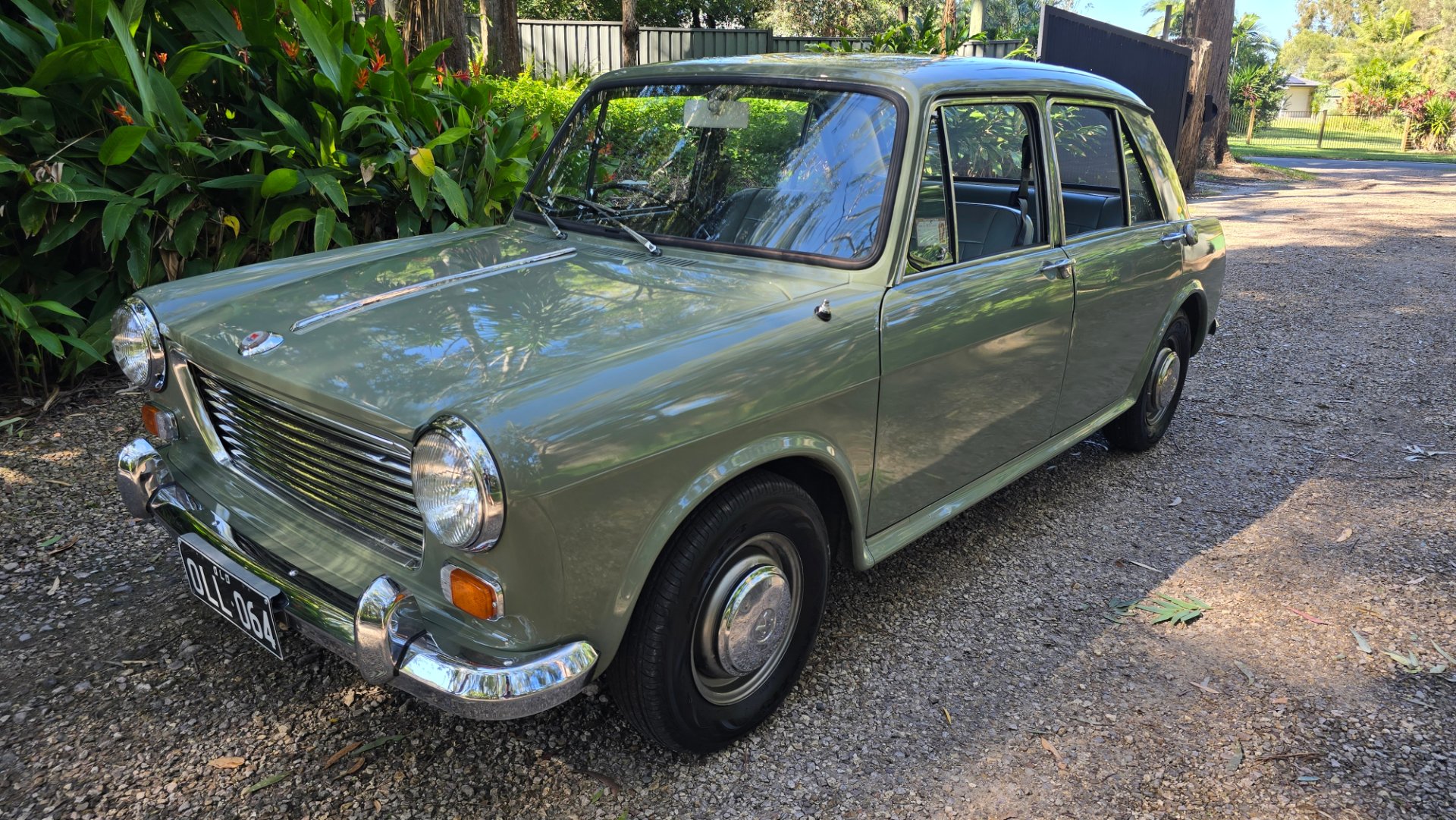 1967 MORRIS 1100 4D SEDAN