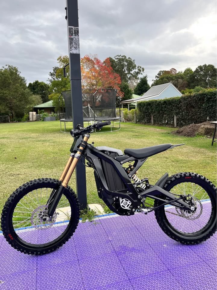2025 SUR-RON LIGHT BEE X TRAIL