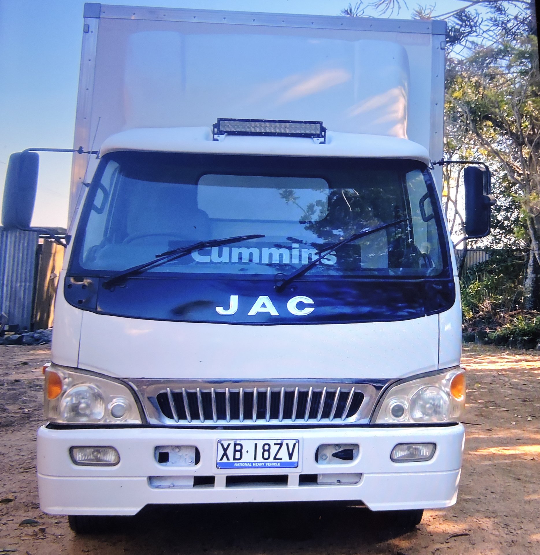 2012 JAC CUMMINS HFC SERIES J75 WIDE CAB PANTECH