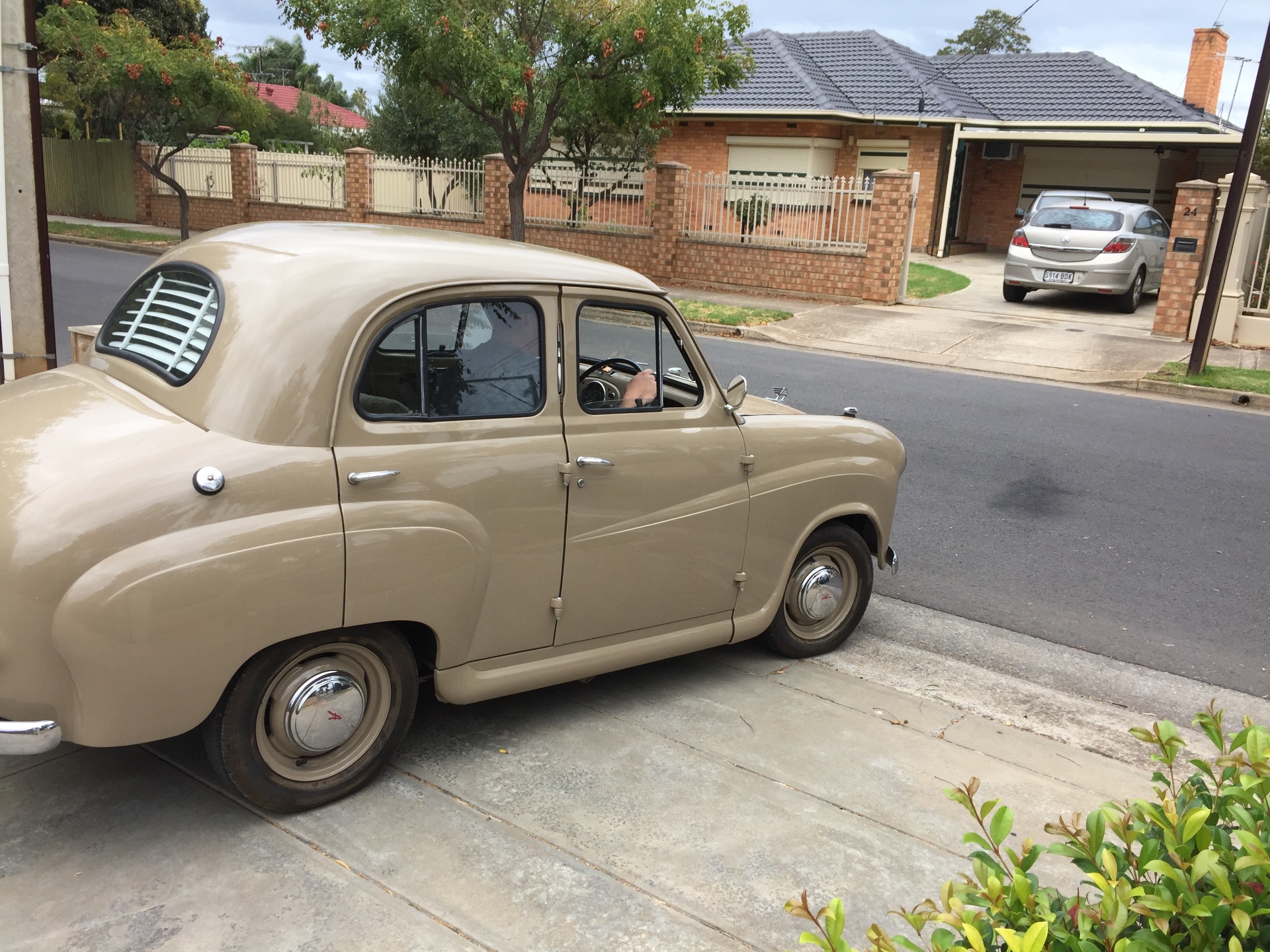 1953 AUSTIN A30 SEDAN