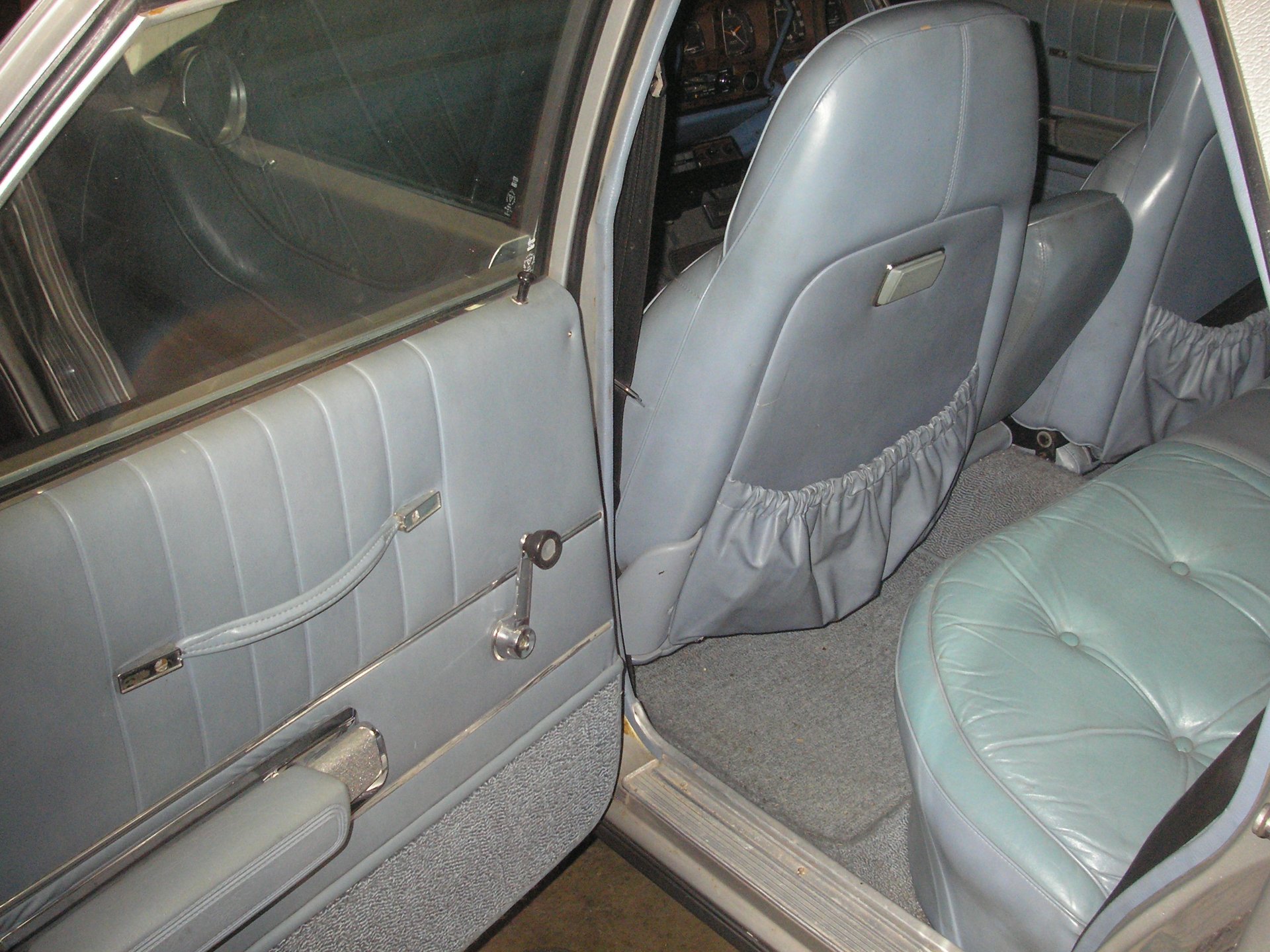 1979 CHRYSLER REGAL CM 3 SP AUTOMATIC 4D SEDAN 