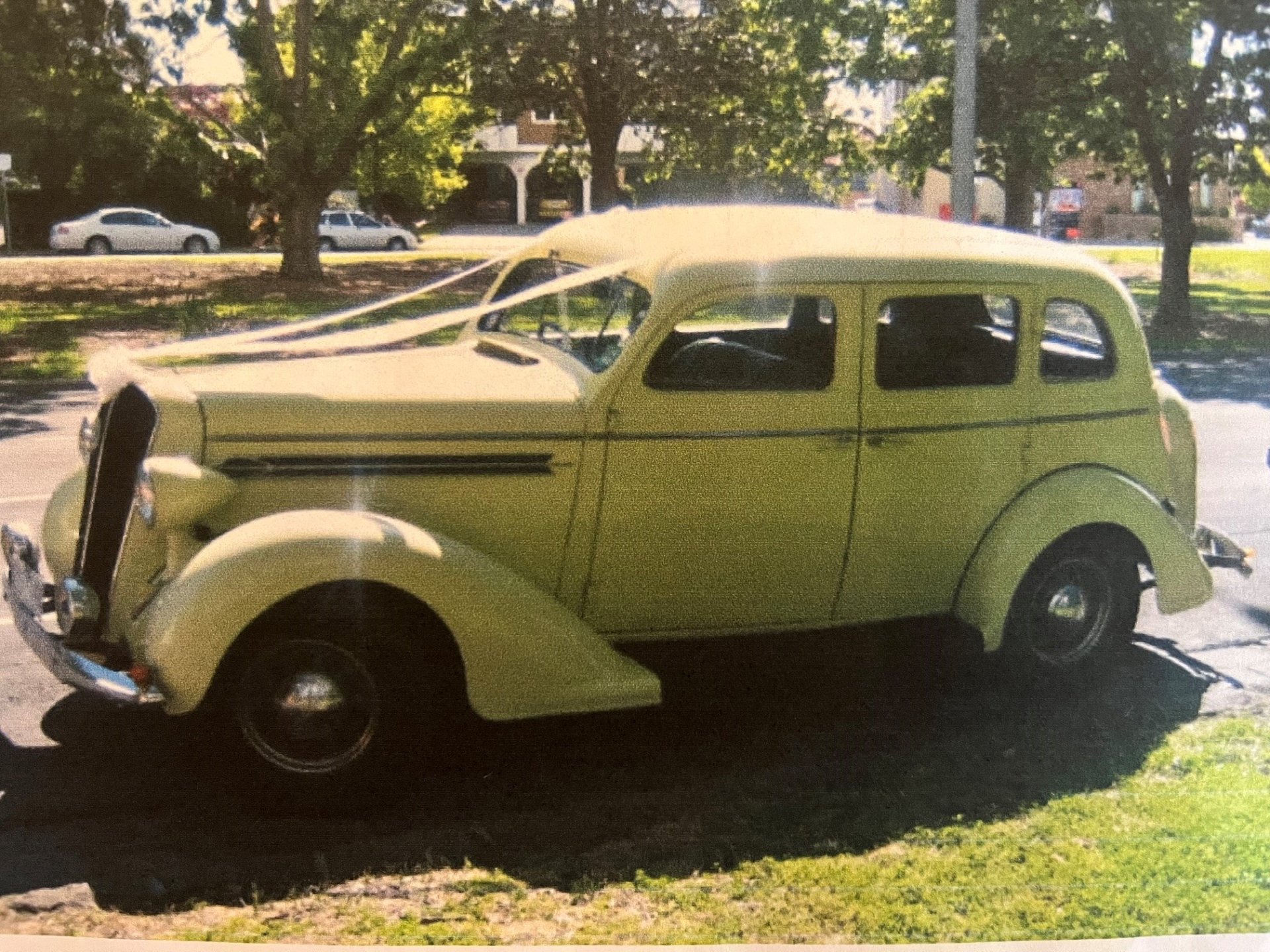 1936 PLYMOUTH P2 SEDAN