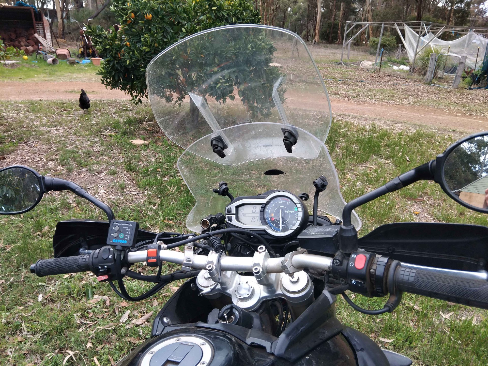 2011 TRIUMPH TIGER 800 XC ABS DUAL SPORTS