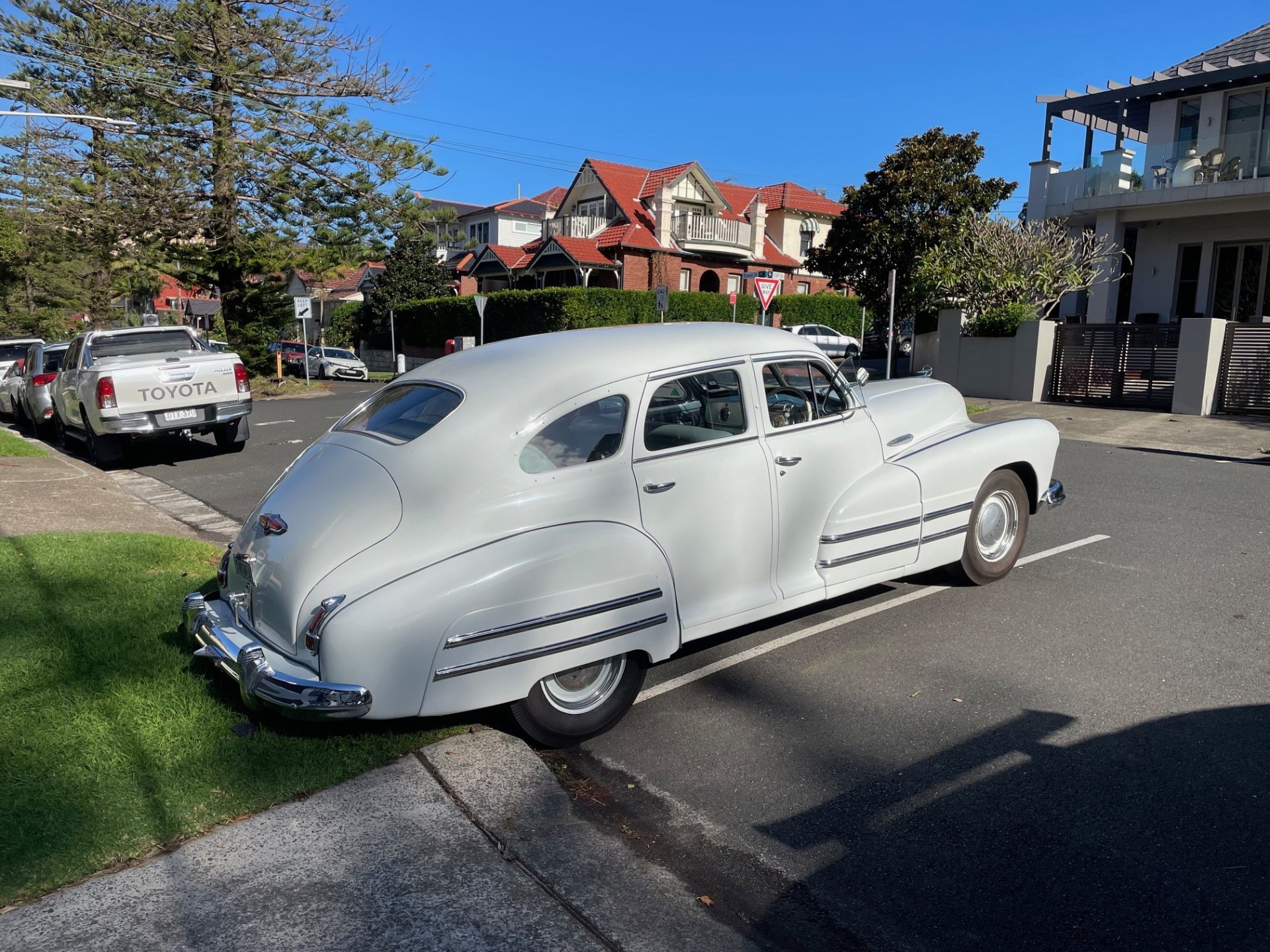 1946 BUICK SPECIAL SEDAN