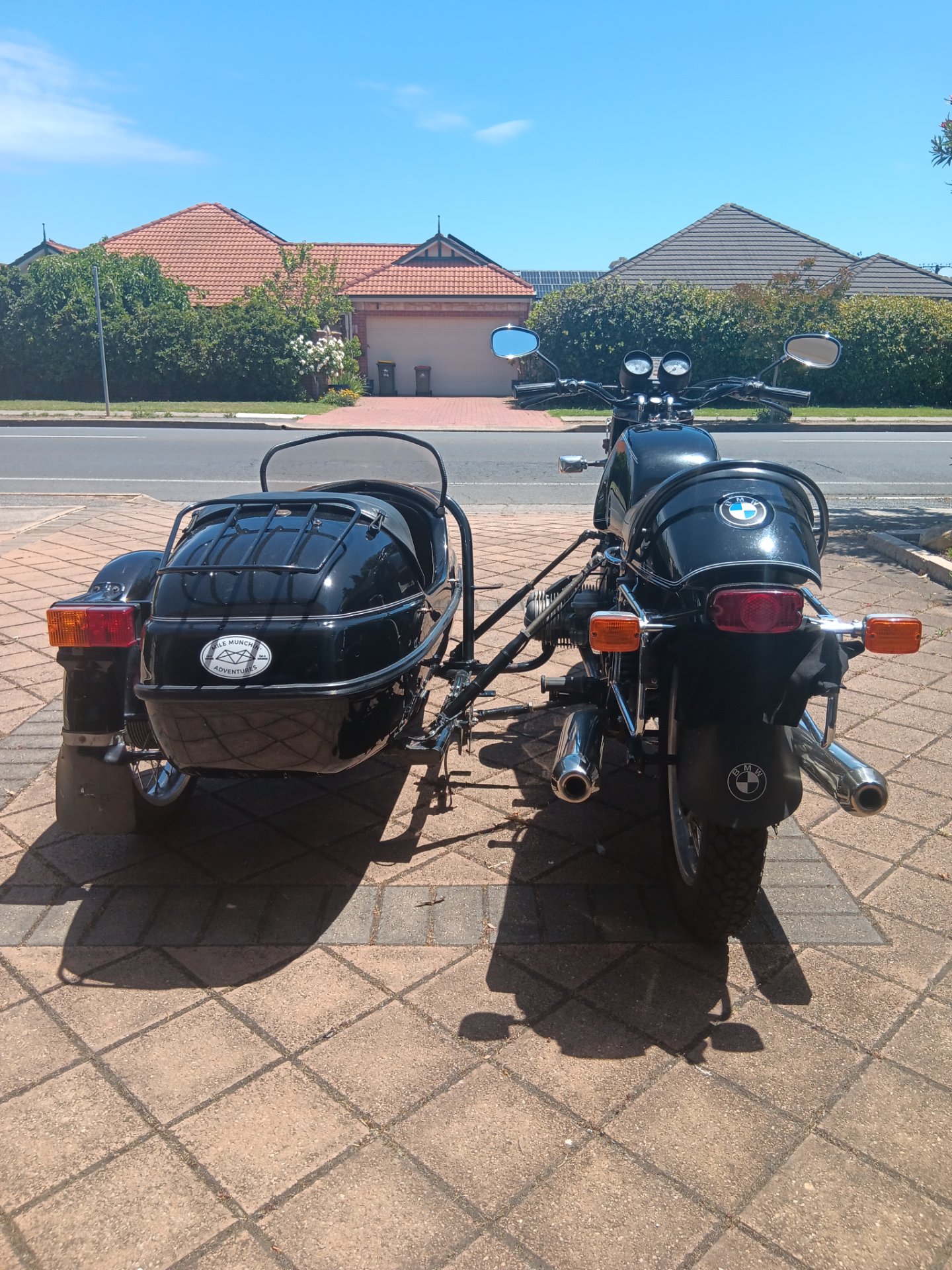 BMW R90/6 & Velorex Sidecar