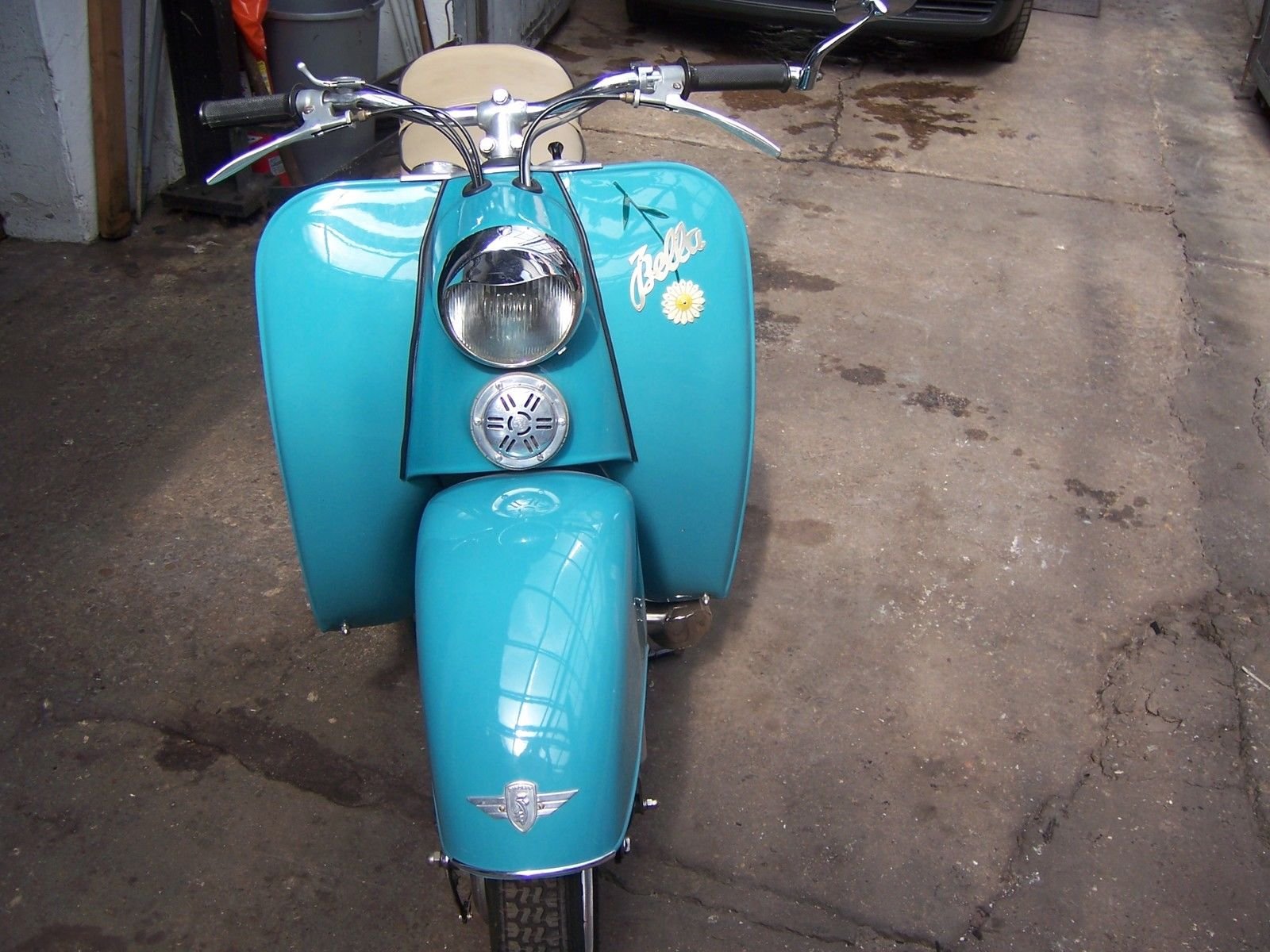1957 ZUNDAPP BELLA R201 SCOOTER