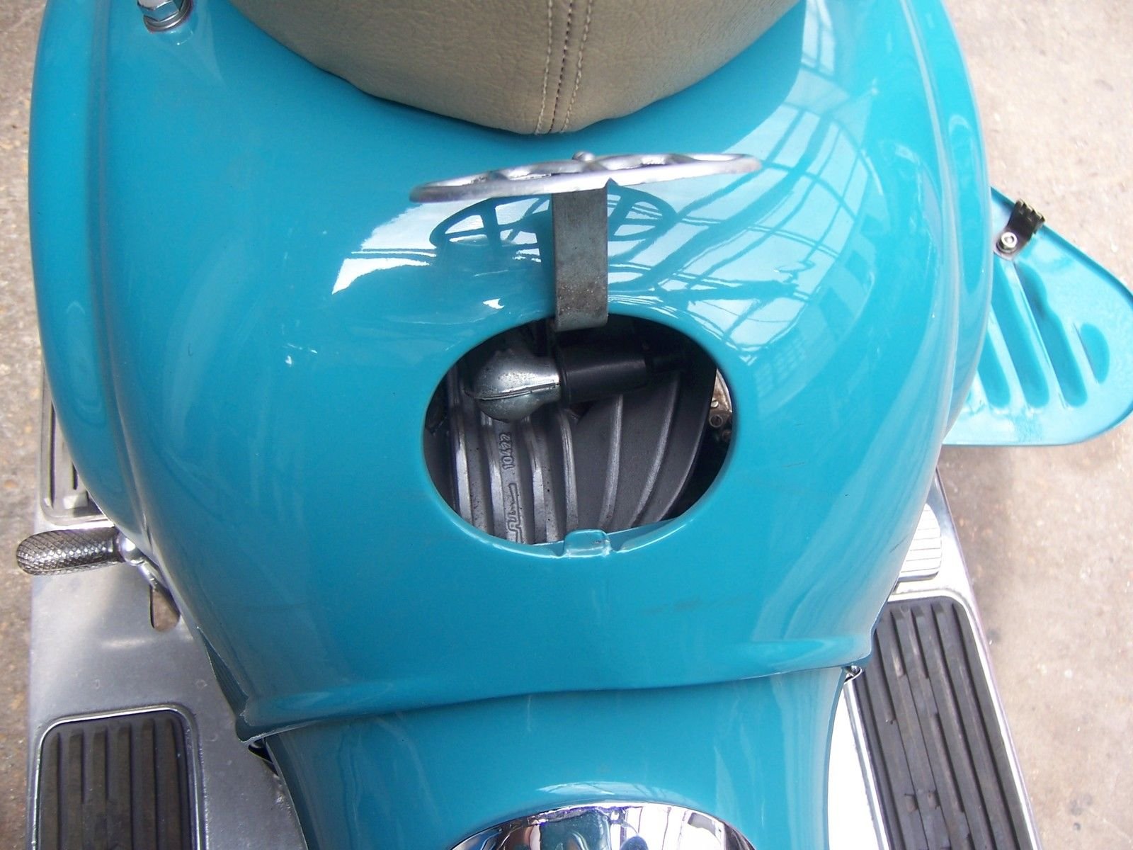 1957 ZUNDAPP BELLA R201 SCOOTER