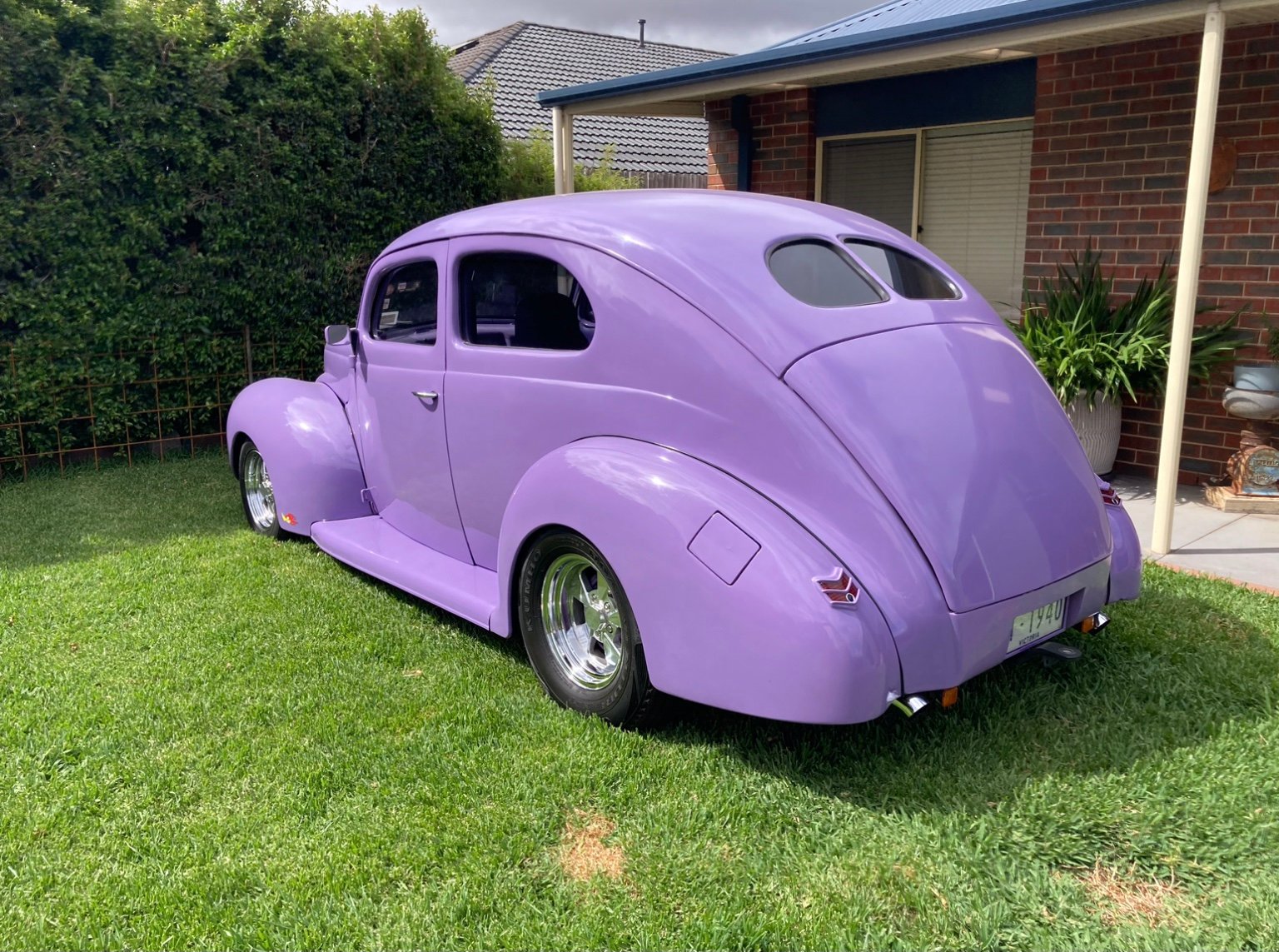 1940 FORD TUDOR SEDAN