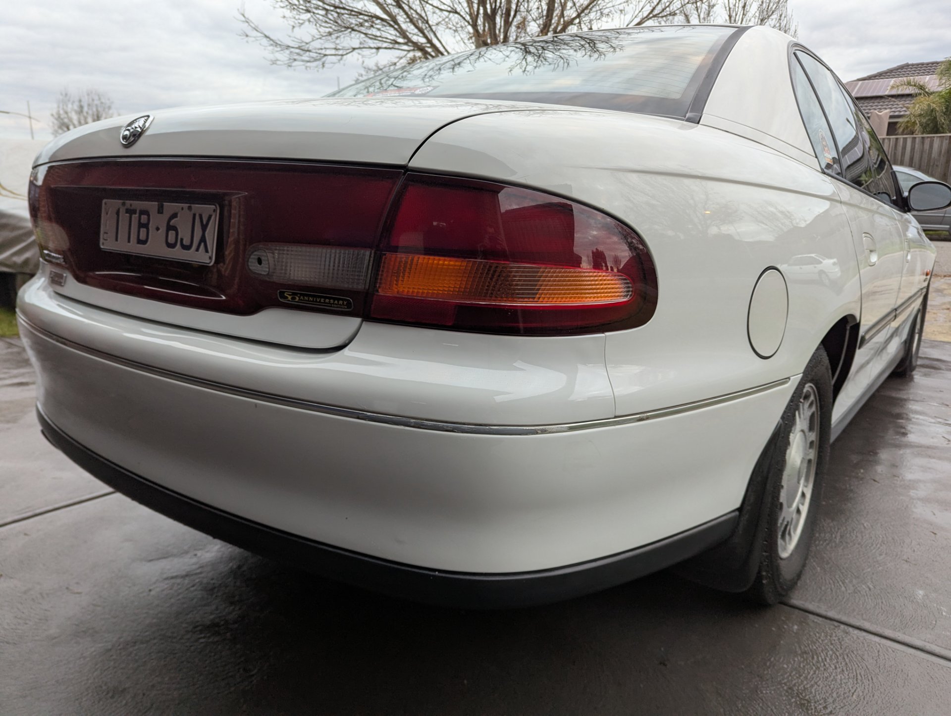 1998 HOLDEN COMMODORE VT 50th ANNIVERSARY 4 SP AUTOMATIC 4D SEDAN