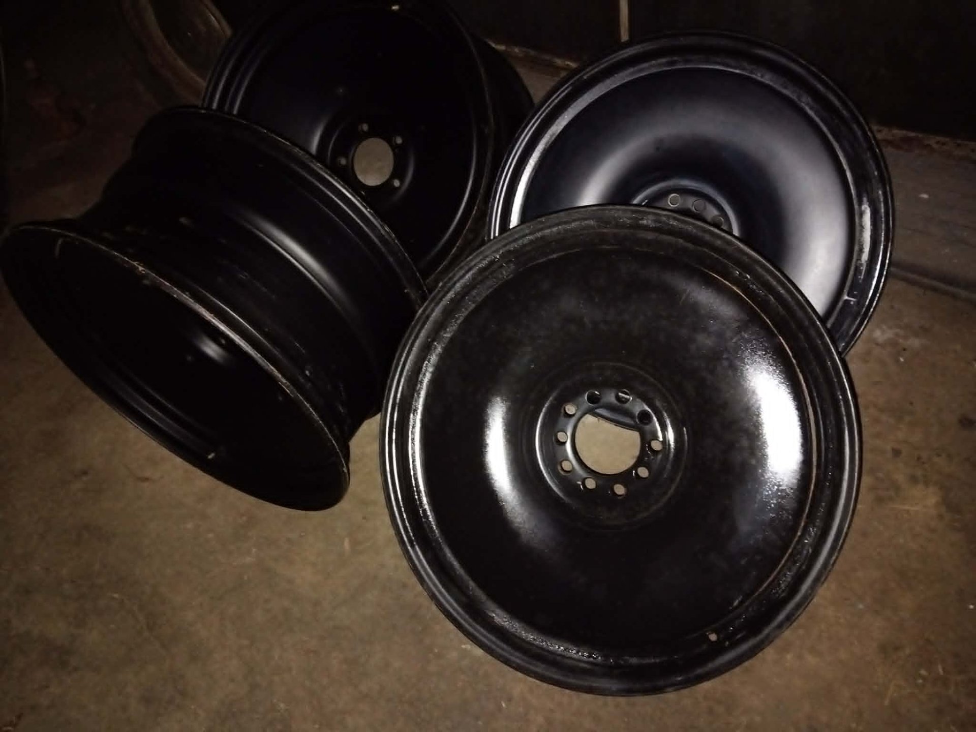 SMOOTHIE STEEL RIMS 20INCH X 9INCH AND TYRES 