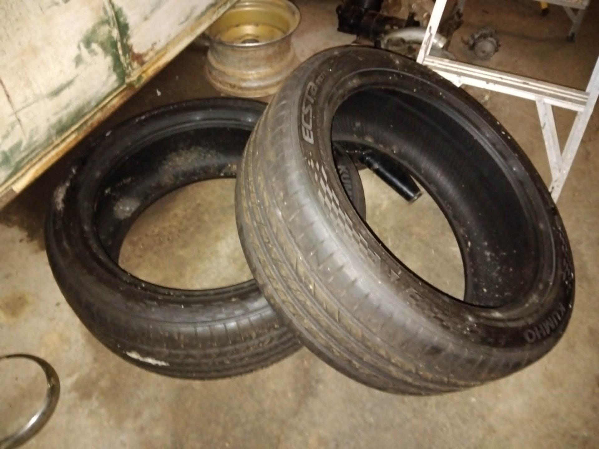 SMOOTHIE STEEL RIMS 20INCH X 9INCH AND TYRES 