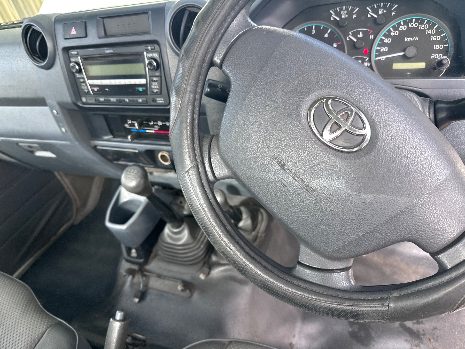 2010 TOYOTA LANDCRUISER VDJ79R WORKMATE 5 SP MANUAL UTILITY