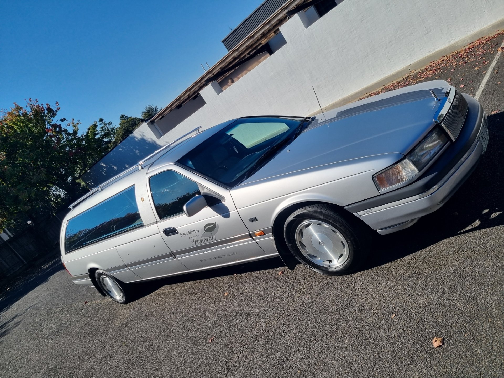 1993 FORD LTD AUTOMATIC HEARSE