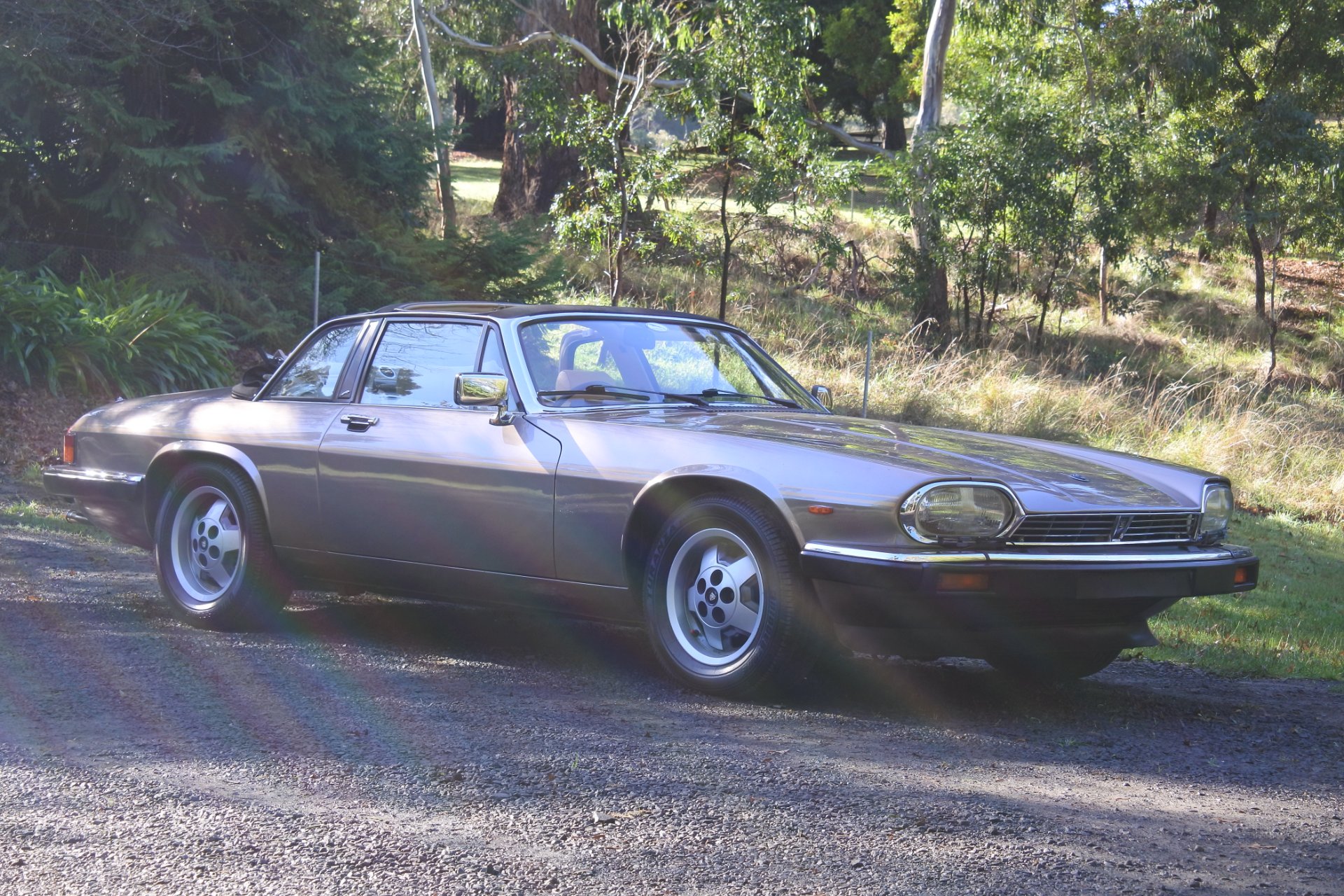 1985 JAGUAR XJSC H.E. 3 SP AUTOMATIC 2D CABRIOLET